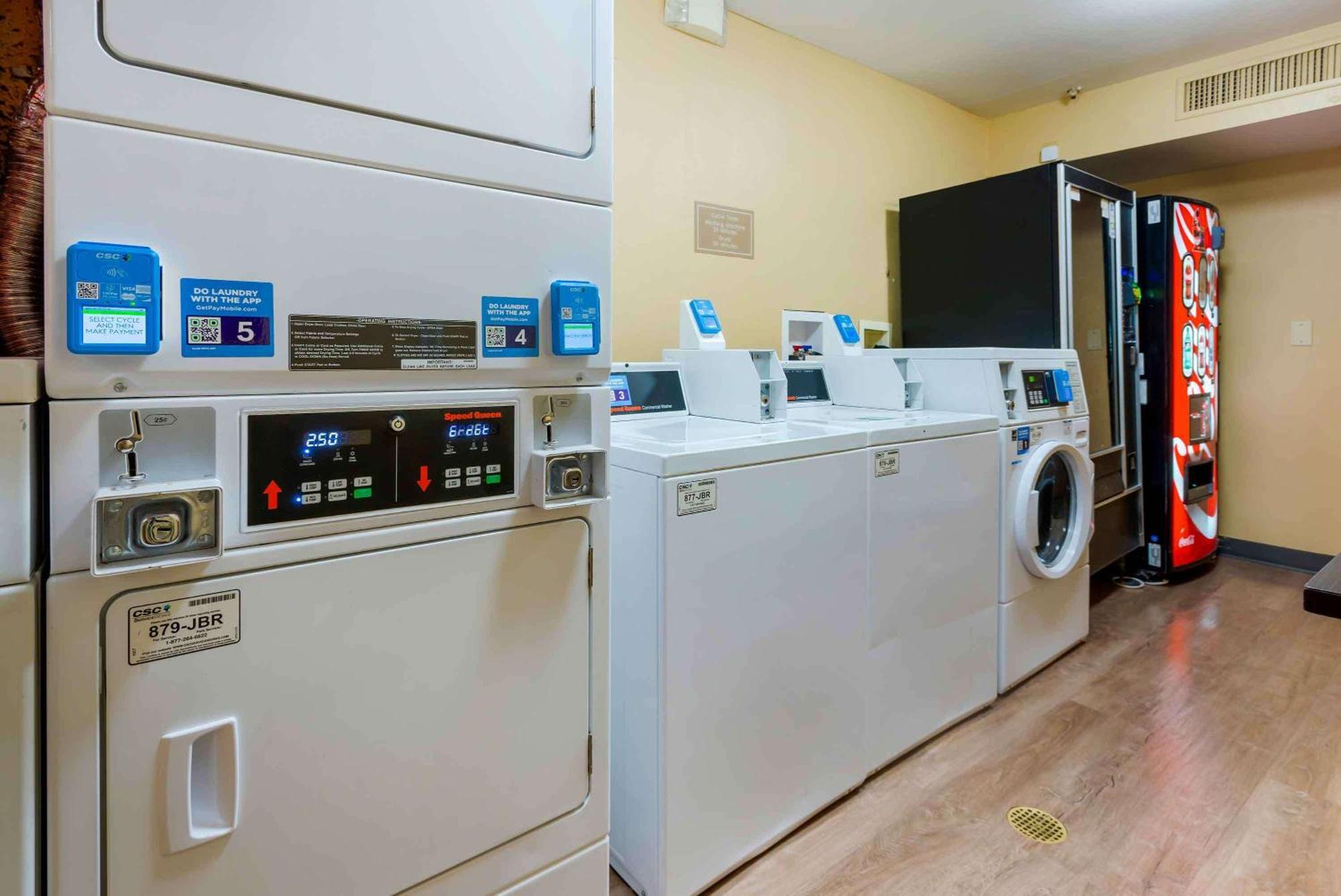 Extended Stay America Suites - Piscataway - Rutgers University Randolphville Dış mekan fotoğraf